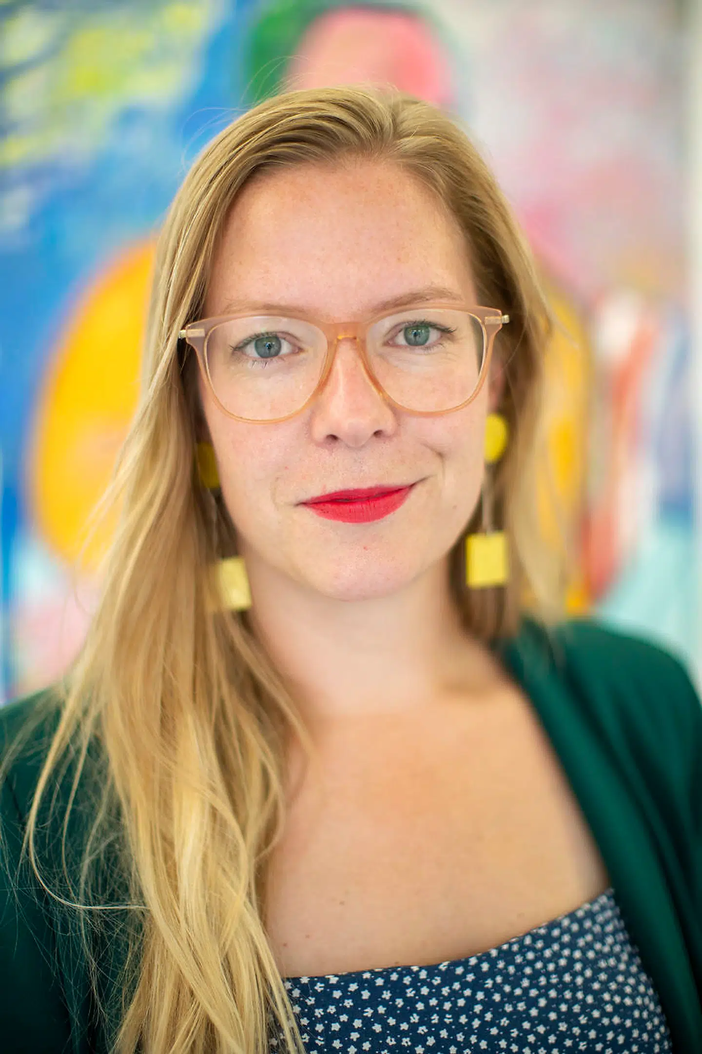 »I bund og grund har kunsten længe handlet om at male den skønne muse. Det er samtidskunsten ved at hacke. Det har foregået længe, men der er ekstra fart på udviklingen nu,« siger gallerist Anne Riber fra Format Artspace i Nansensgade.