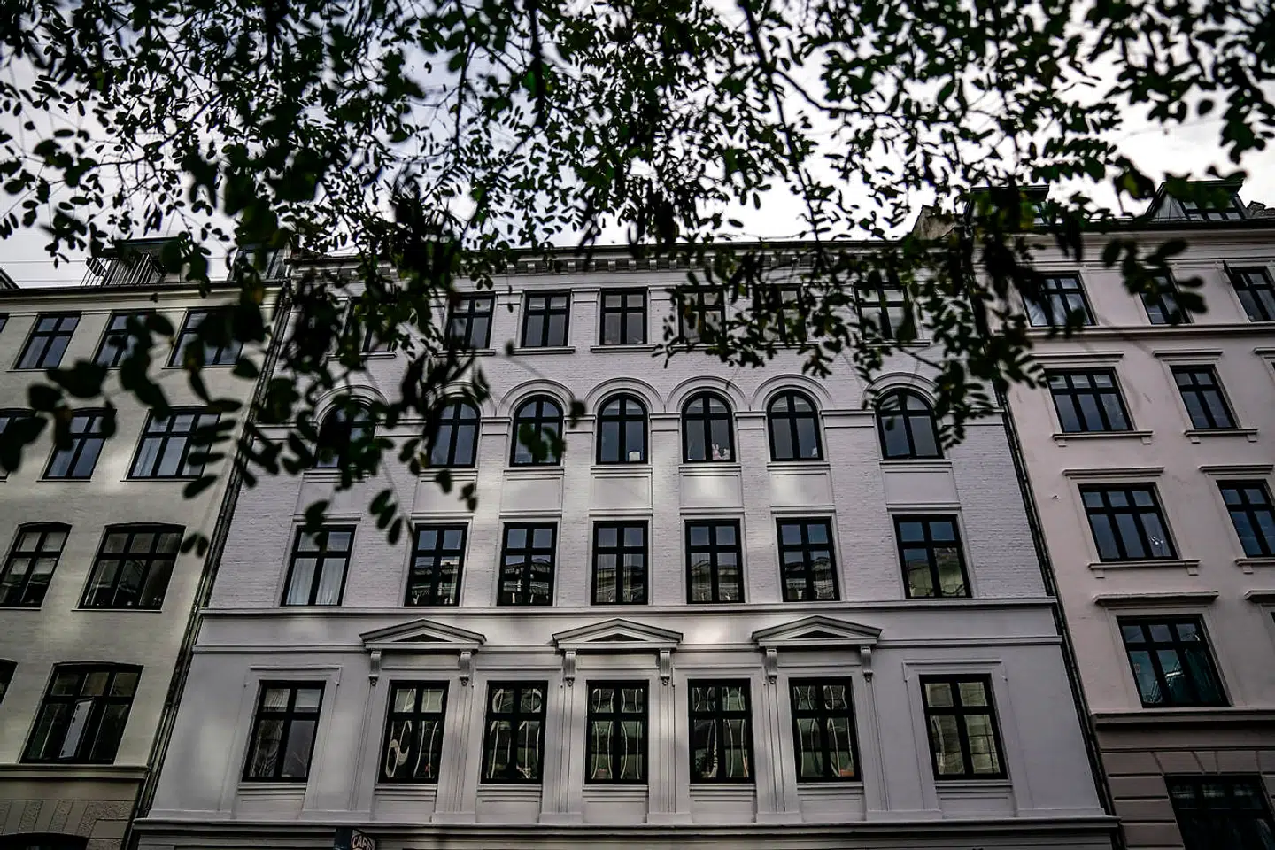 Både andelshavere og lejere risikerer at få en regning for regeringens plan om at indføre ret til tidlig pension.