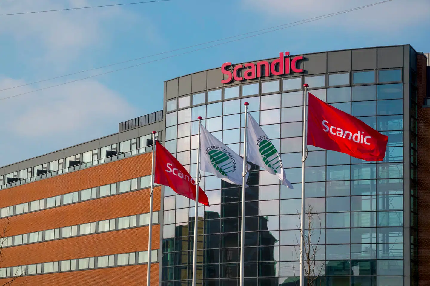 Scandic Hotels-kæden er nødsaget til at afskedige 250 ud af knap 2.000 medarbejdere.
