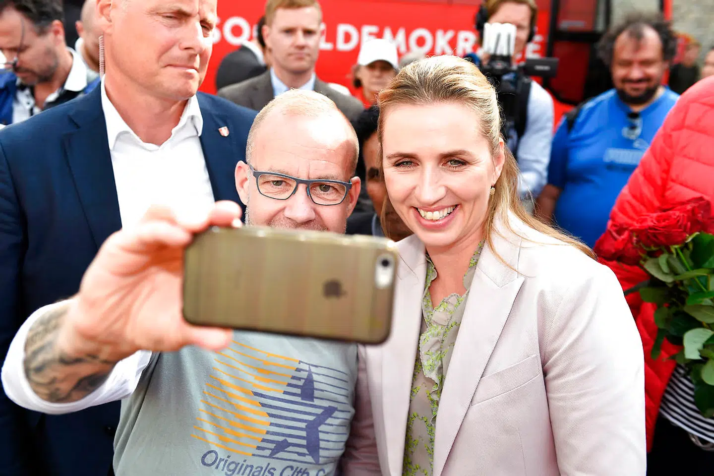 Det var forud for valgkampen i fjor, at Socialdemokratiets formand, Mette Frederiksen, præsenterede sit partis udspil til en ret til tidligere pension. Tirsdag fremlægger regeringen sin endelige pensionsplan.