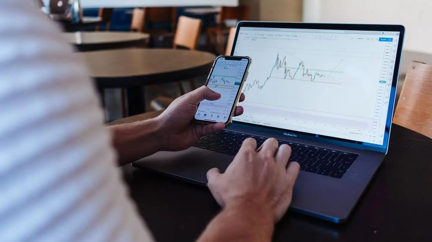 Sådan skaber du positivt aktieafkast i år.