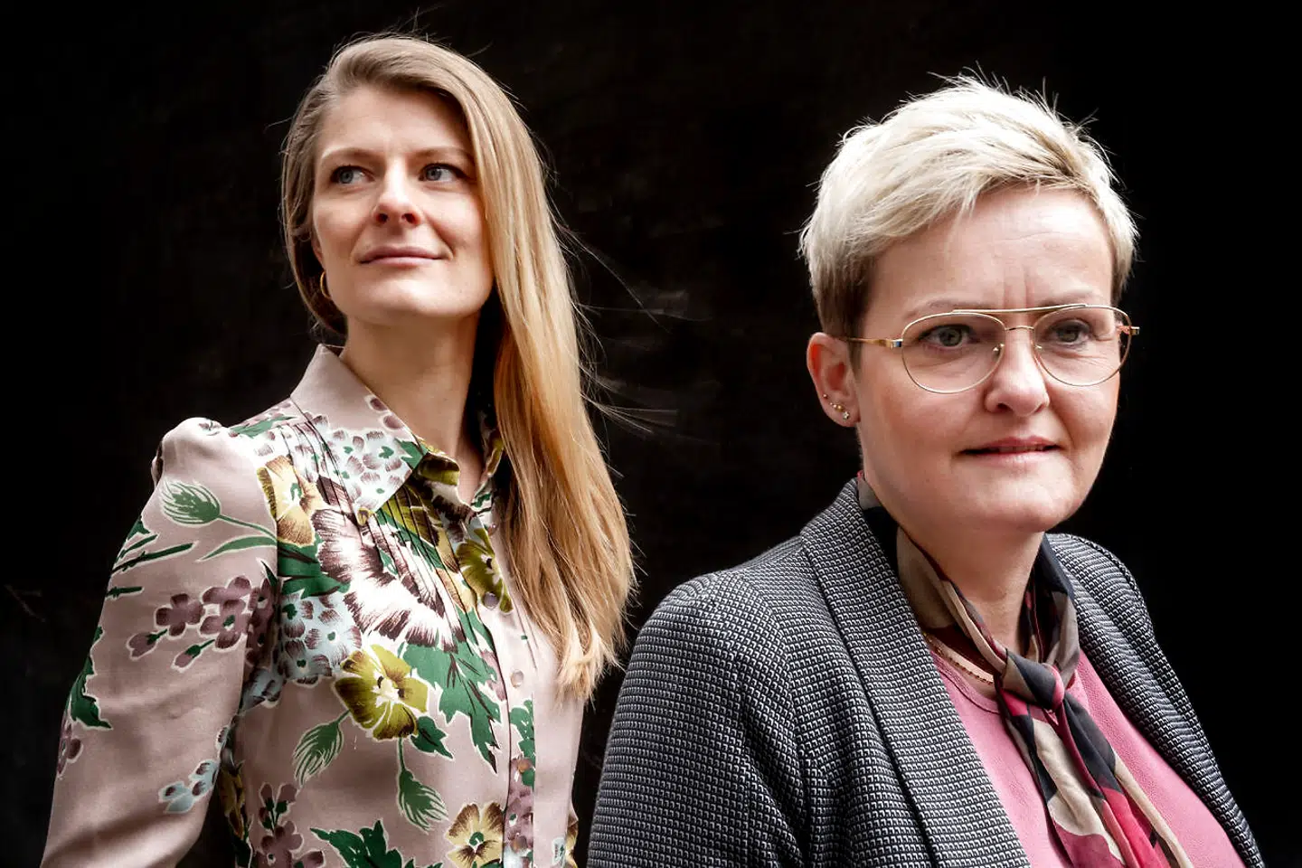 »Den socialdemokratiske regering ønsker ifølge sit 'forståelsespapir' at mindske 'præstationskulturen' i uddannelsessystemet. Det er lykkedes for systemets to nye ministre, som ikke har præsteret noget i løbet af regeringens første år,« skriver Steen Laugesen Hansen.