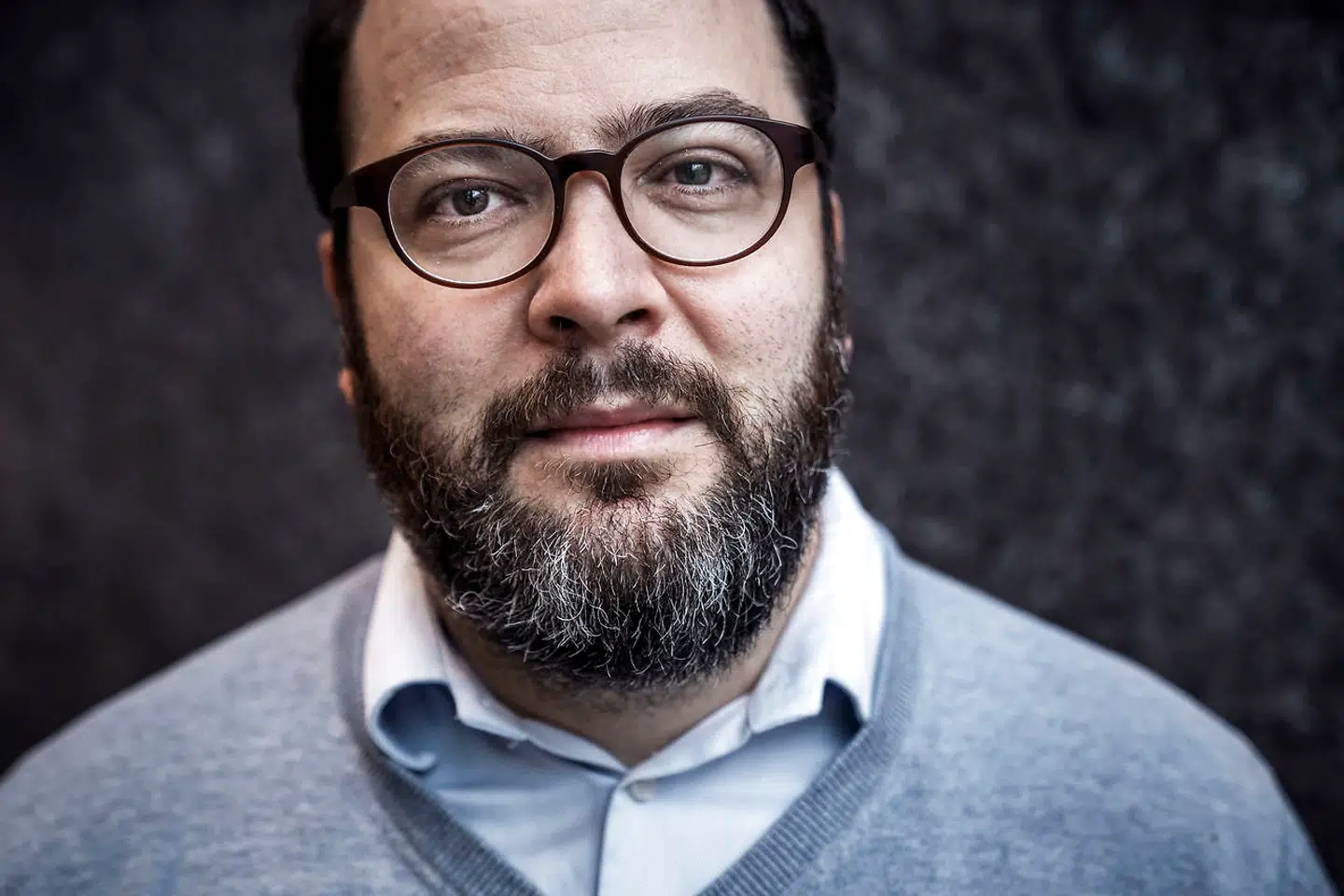 En spørgeskemaundersøgelse blandt 555 virksomhedsejere viser, at 37 procent ser bureaukrati være en af deres største udfordringer for »fremtidig vækst«. Respondenterne havde mulighed for at give mere end ét svar. »Jeg tror ikke, man fra lovgivers side er klar over, hvilke slags virksomheder de rammer,« siger Peter Kofler, bestyrelsesformand for Dansk Iværksætter Forening, om de mange regler.