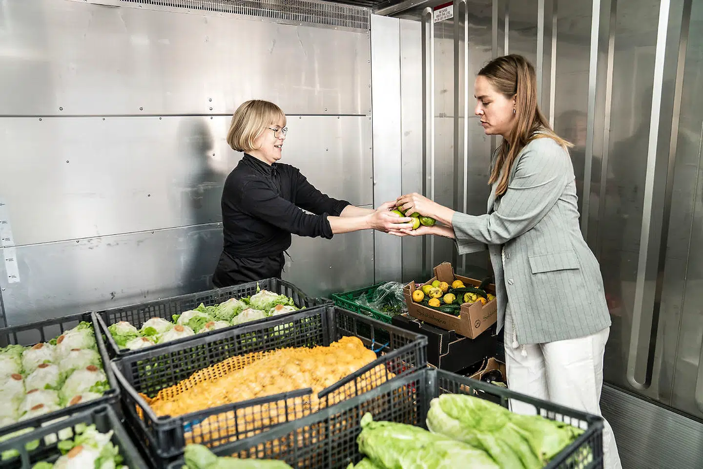 Finske Petra Kaukua og Carolin Schiemer fra Tyskland grundlagde i 2018 GRIM, som sælger grimme grønsager, der ellers ville være blevet smidt ud. Nu er de udråbt til at være blandt Nordens »mest lovende« impactvirksomheder.