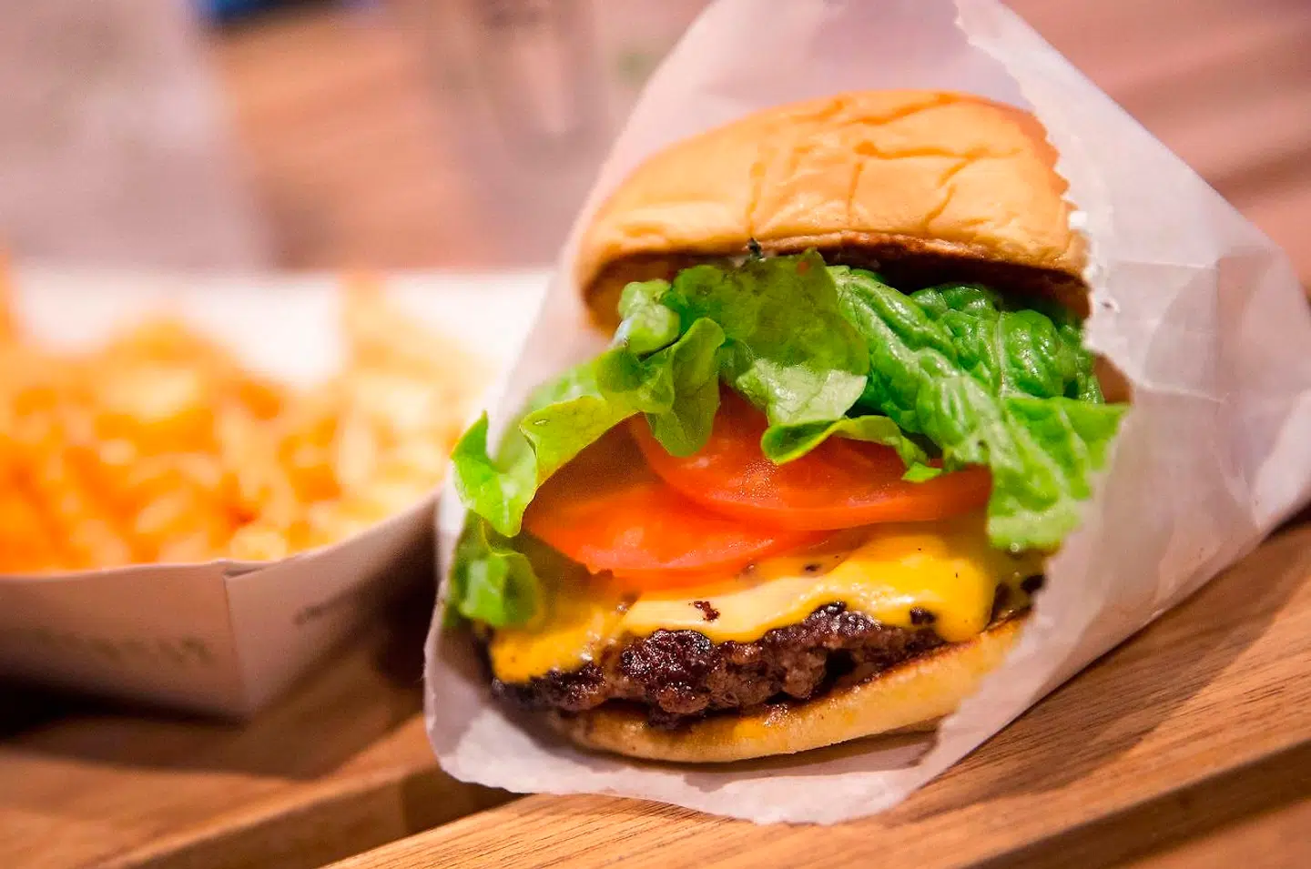 ARKTIVFOTO: Burger Shack, der har over 15 restauranter landet over og flere på vej, har tidligere fået sure smileys fra myndighederne.