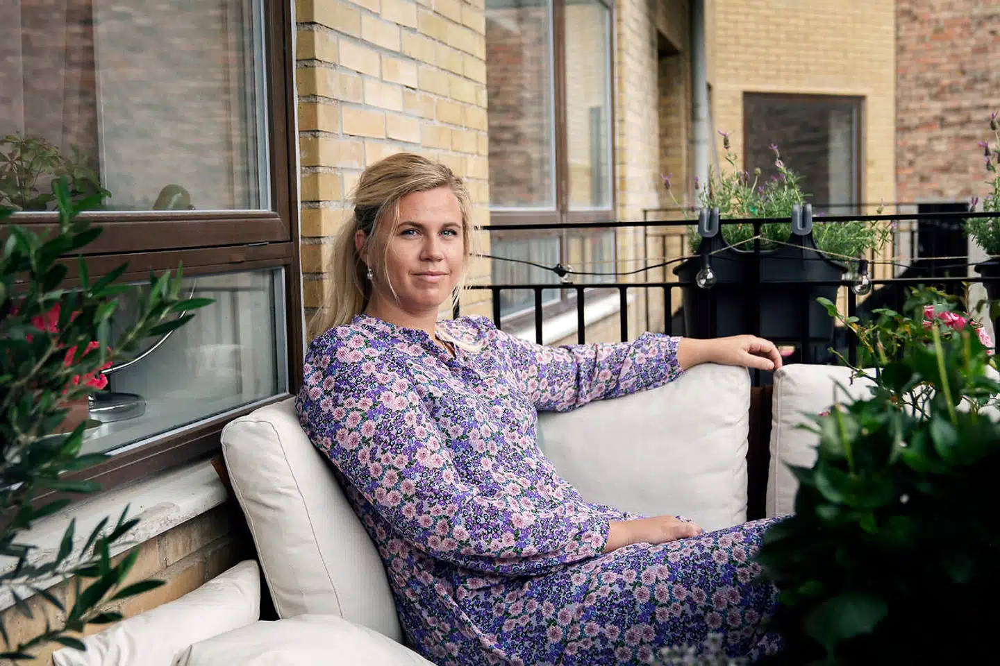 Louise Lundgren blev testet positiv for covid-19 midt i april. Hun var først tilbage på arbejde på nedsat tid 2. juni og er først kommet tilbage på fuld tid for en uges tid siden.