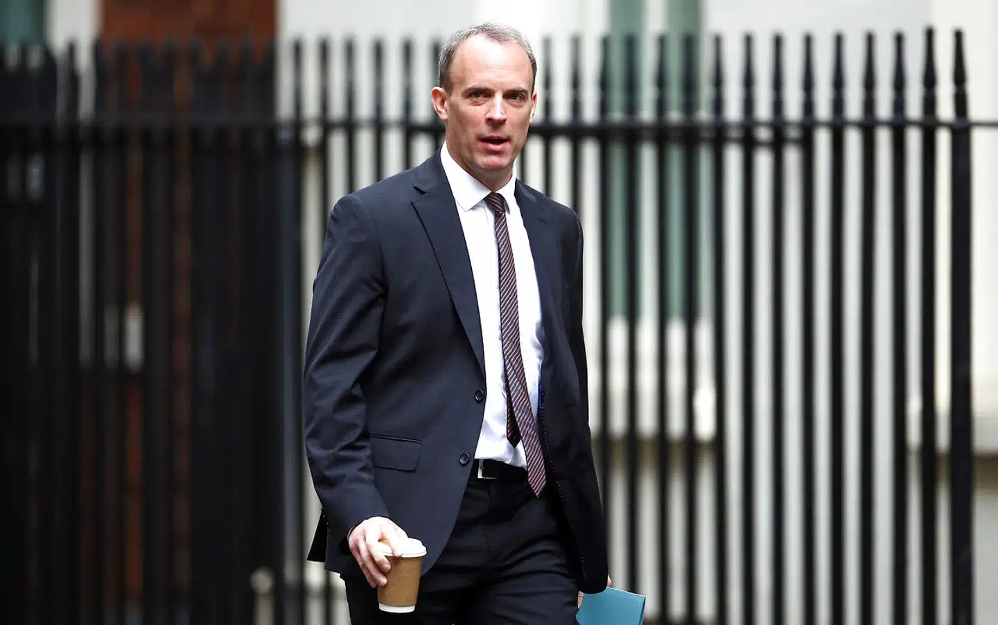 Den britiske udenrigsminister, Dominic Raab, kalder russiske forsøg på at stjæle data om coronaforskning "fuldstændig uacceptabelt". (Arkivfoto). - Foto: Hannah Mckay/Reuters