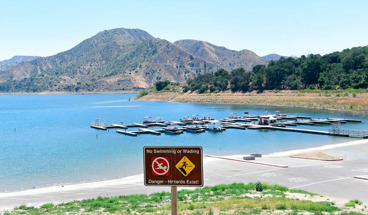 Lake Piru i Californien, hvor Naya Rivera forsvandt i onsdags.
