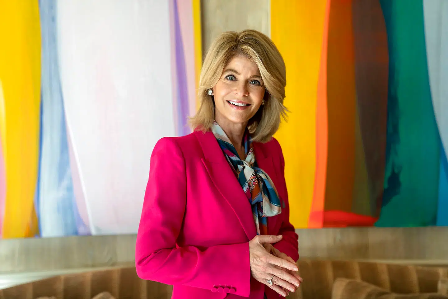 USAs ambassadør i Danmark, Carla Sands, har besøgt Færøerne og har haft møder med færøske politikere.