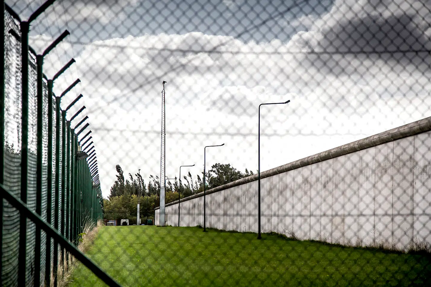 »..man kan med rette spørge sig selv, hvor mange legemsdele, der skal skæres af, eller hvor mange millioner, der skal franarres godtroende borgere, før man bare når 50 pct. af strafferammen,« skriver Preben Bang Henriksen. Herstedvester fængsel i Albertslund, 16. september 2019.