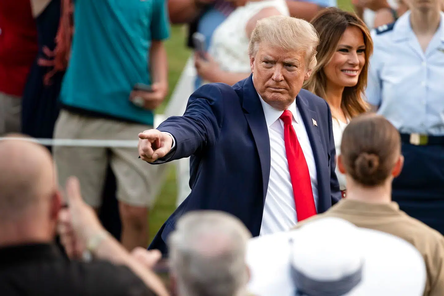 USAs præsident, Donald Trump, og hans hustru Melania Trump deltager i et 4. juli-event i Washington.