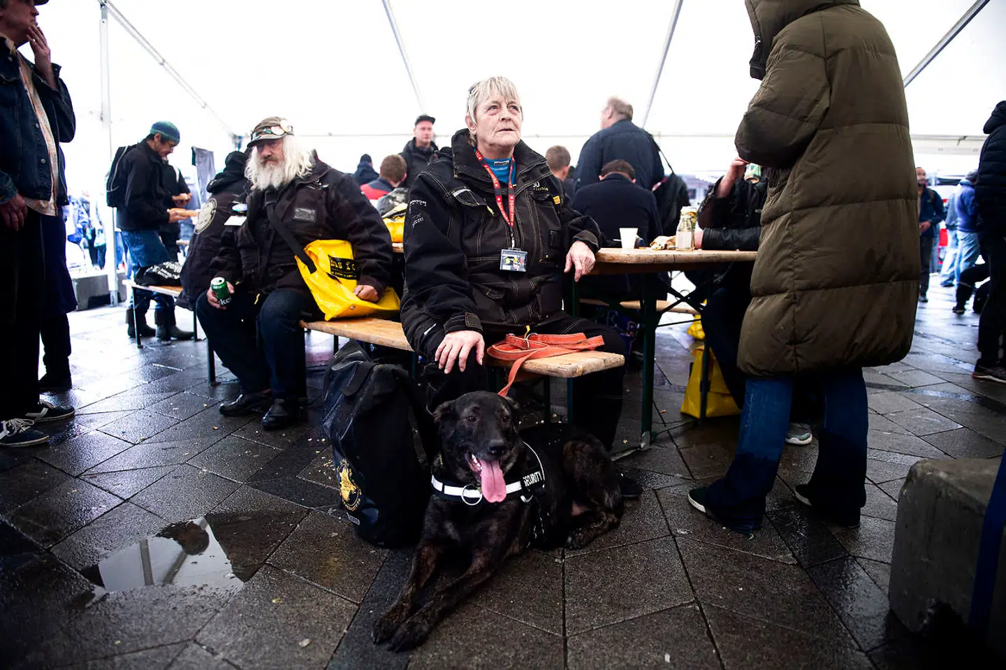 »Det bør ikke alene være op til foreninger og organisationer som Hus Forbi med få medarbejdere at løse vidtgående samfundsproblemer. Ikke under normale omstændigheder. Men slet ikke i kriser,« skriver Rasmus Wexøe Kristensen.