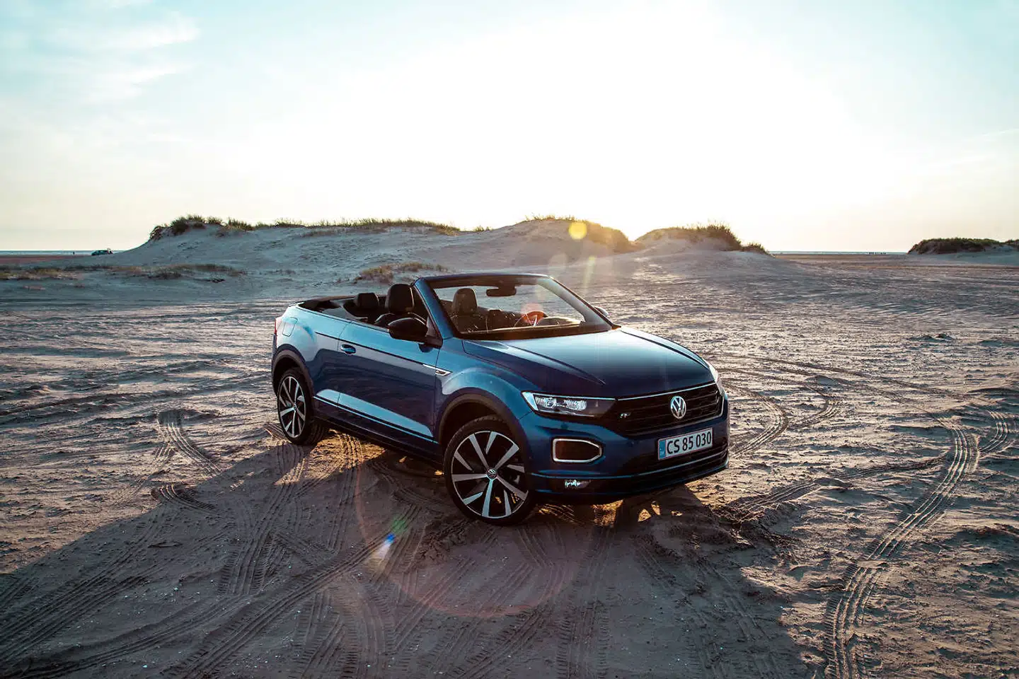 Volkswagen T-Roc Cabriolet er eneste reelle nye firepersoners cabriolet under 500.000 kroner på markedet i Danmark.