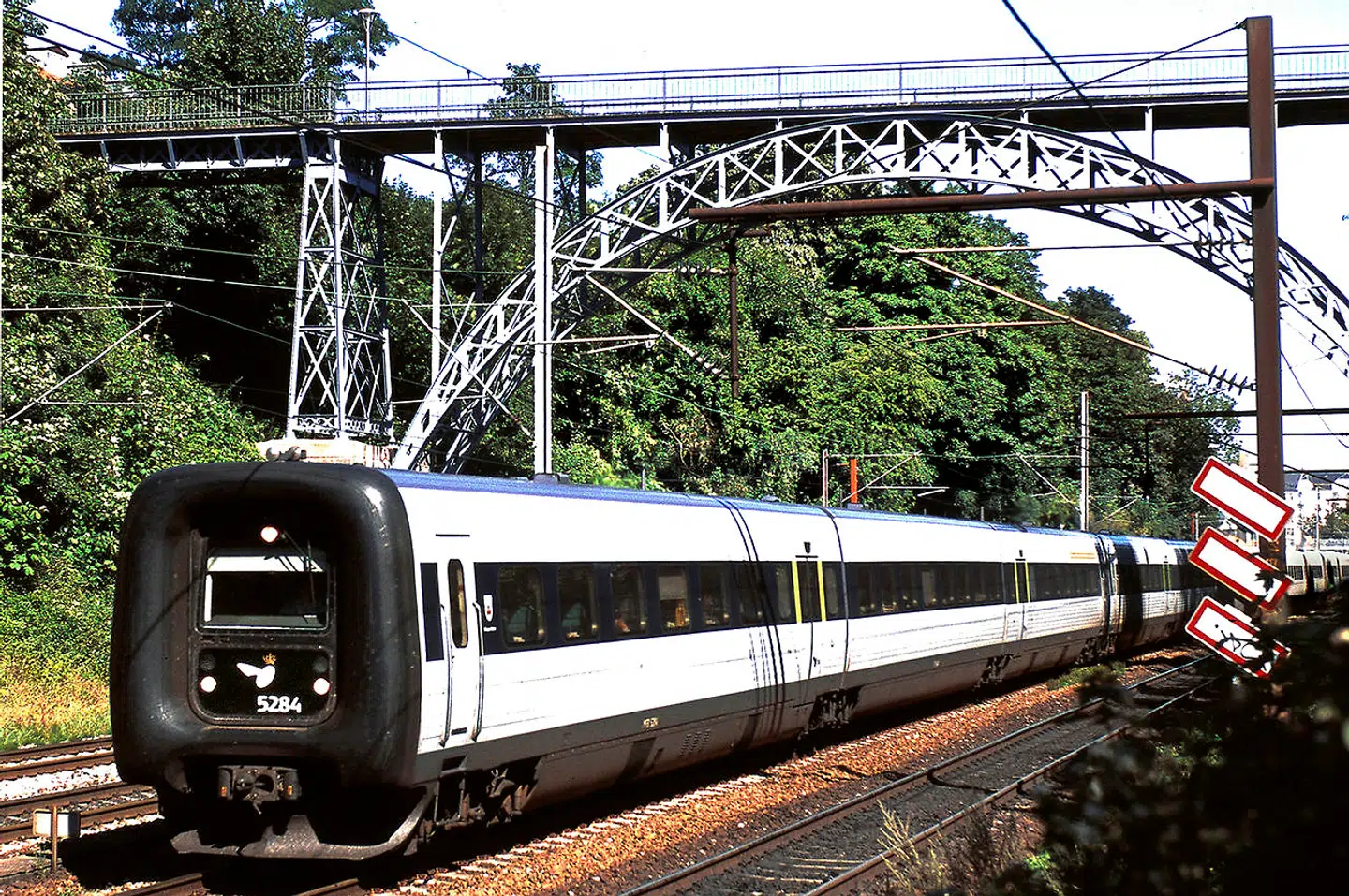 Det er sin sag at komme med toget til Jylland for at besøge familien, når pladsbillet-systemet er nede.