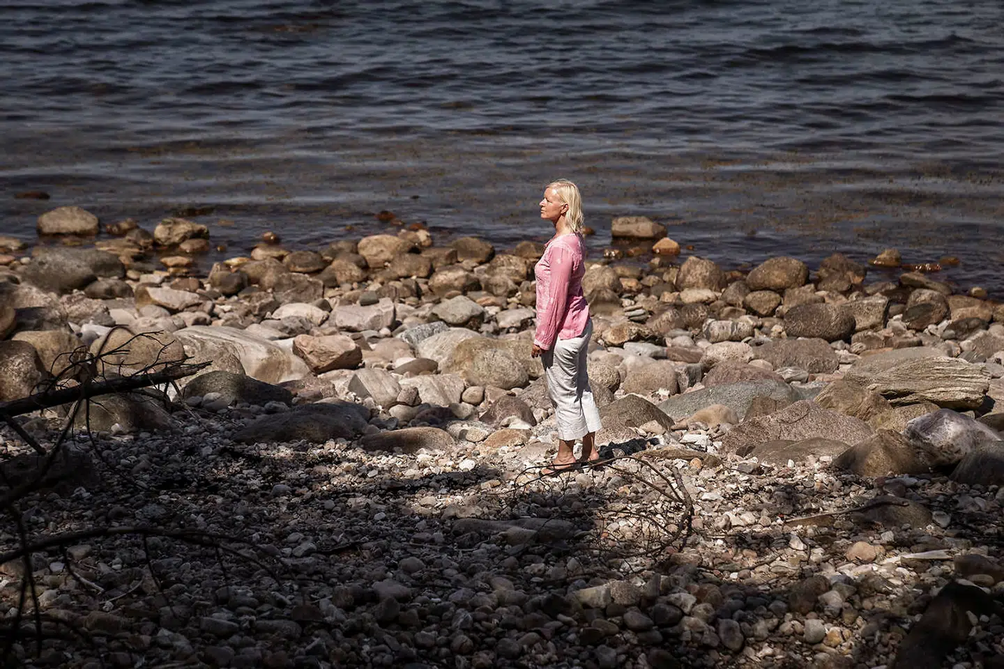 »Jeg ved, at mine forældre elskede hinanden meget højt. Men alkoholen var kommet mellem dem som noget altødelæggende og destruktivt.«