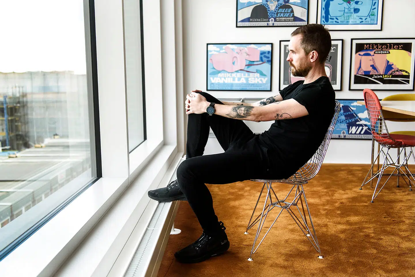 Iværksætter og ølentusiast Mikkel Borg Bjergsø er manden bag ølmærket Mikkeller. Der er gang i masser af projekter, og fra 24. juni kan man købe en helt ny Mikkeller-øl hos fastfoodkæmpen Burger King.