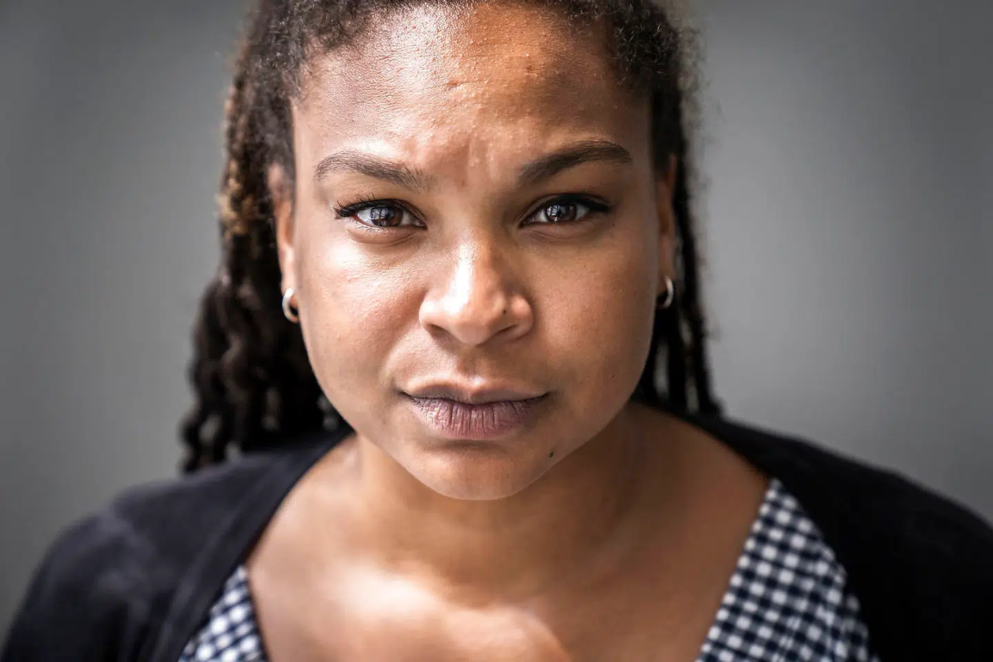 Det er grotesk at forvente, at man kan følge en række fastlagte retningslinjer for omgang med sorte mennesker. Selvfølgelig er vi lige så uenige om alting som alle andre – også om racisme.