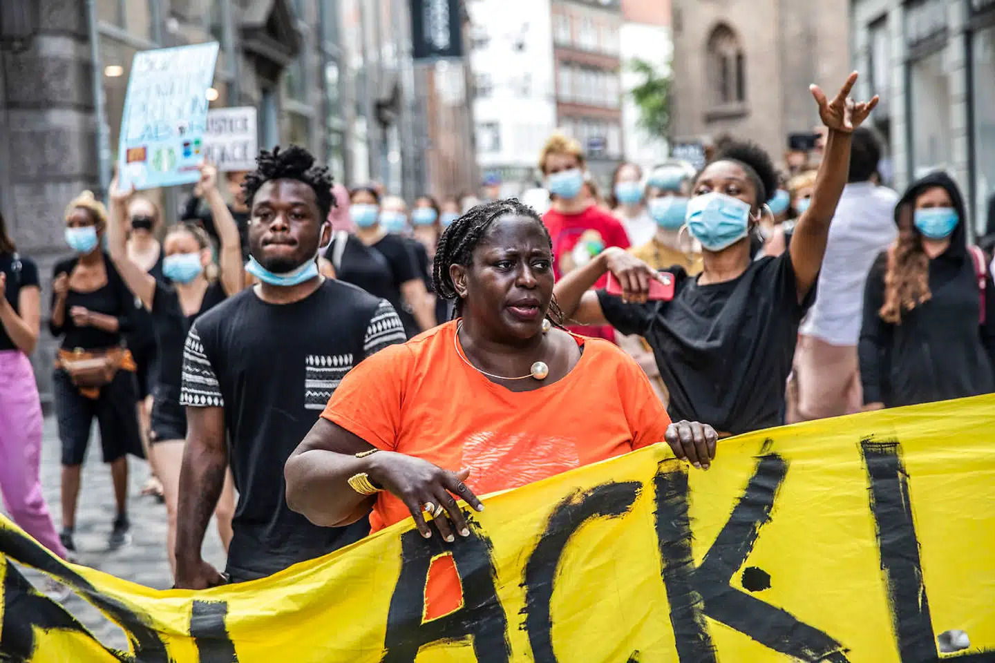 Indtil videre er fire personer, der var med til den store Black Lives Matter-demonstration i København den 7. juni, testet positive for coronavirus. Men intet tyder på, at demonstrationen er en såkaldt supersprederbegivenhed, ifølge virolog Søren Riis Paludan.