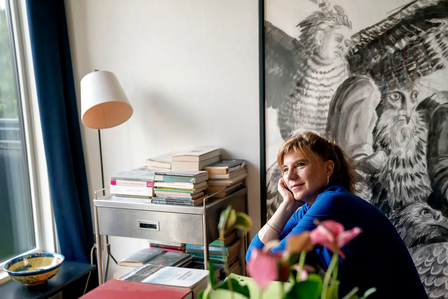 »Men i takt med, at de kulturradikales analyse blev mere og mere absurd, kunne de så ikke have droppet den? Med en kraftanstrengelse: Jo. Men generelt betyder gruppepres og tendensen til at eliminere kognitiv dissonans, at mennesker ikke dropper selv de mest åbenlyst absurde tanker,« skriver Henrik Dahl. Her ses Marianne Stidsen.