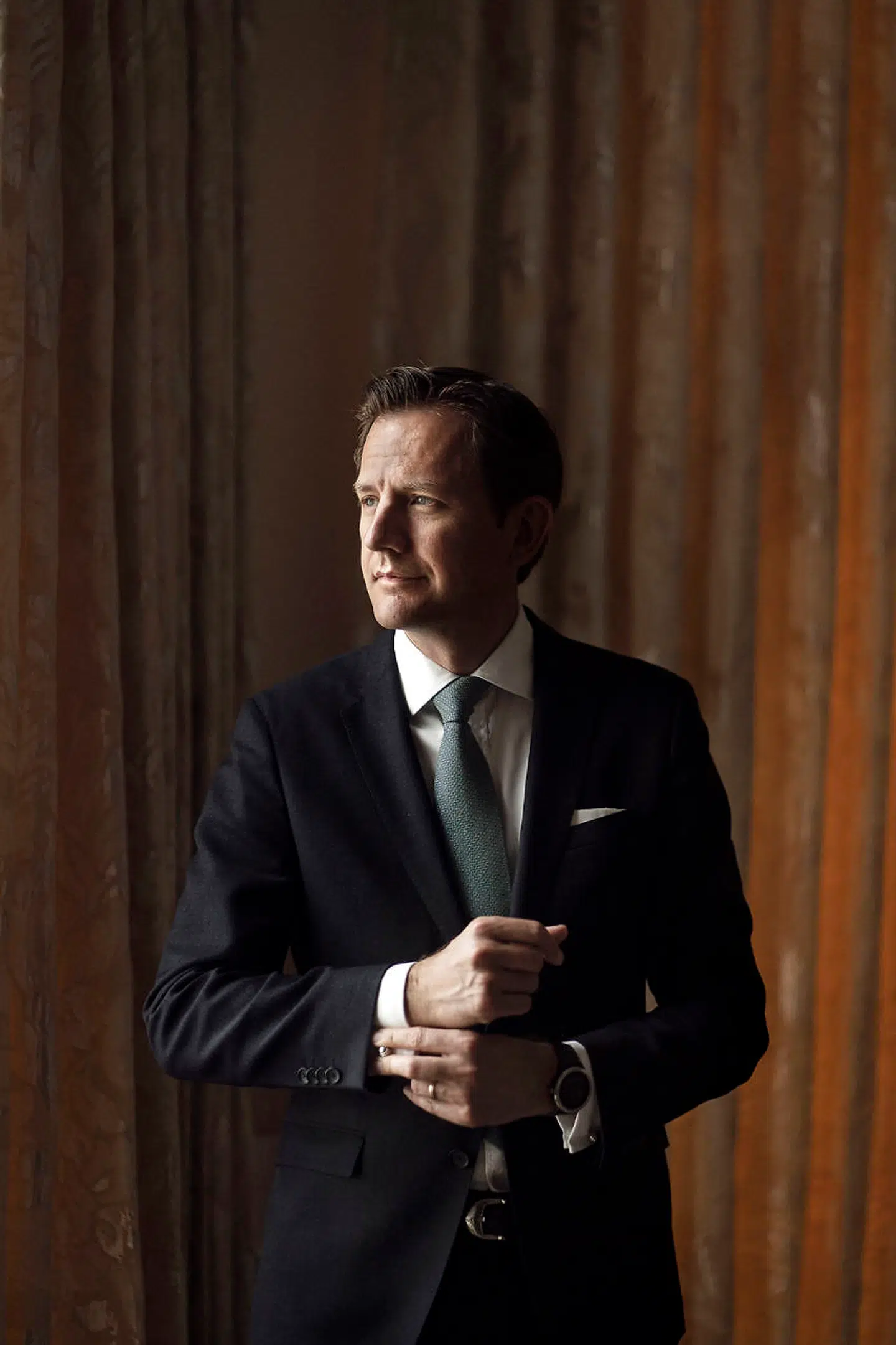 Før han blev direktør for d'Angleterre i 2013 var Lucas Johansson i spidsen for det schweiziske luksushotel Beau-Rivage Palace i Lausanne.