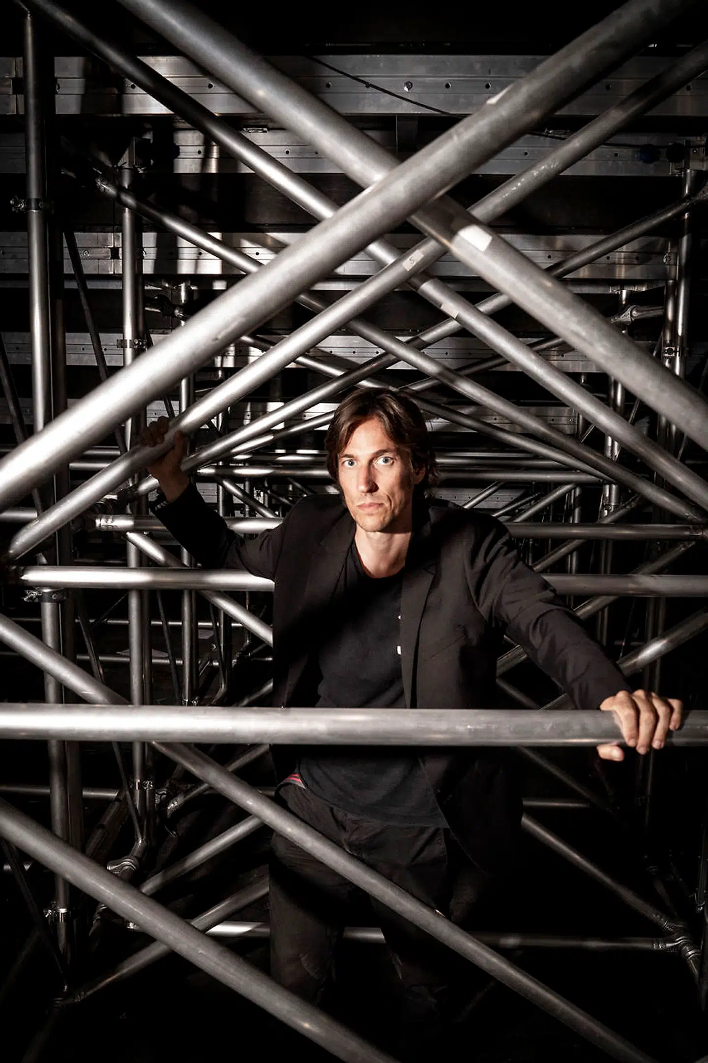 Teaterlederen Christian Lollikes teater, Sort/Hvid, har en husleje på halvanden million kroner, som den betaler til Københavns Kommune, der gerne så, at teatret fik adresse i den nyåbnede Kødbyen. Nu fjerner samme kommune 1,2 millioner kroner fra teatrets budget.