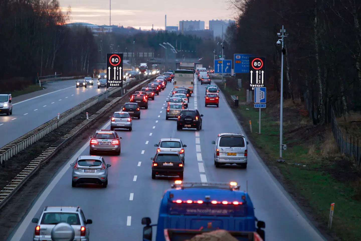 Arkivfoto. Tusindvis af pendlere, der får befordringsfradrag, risikerer nemlig at skulle betale penge tilbage i skat, hvis de har arbejdet hjemme under coronakrisen.