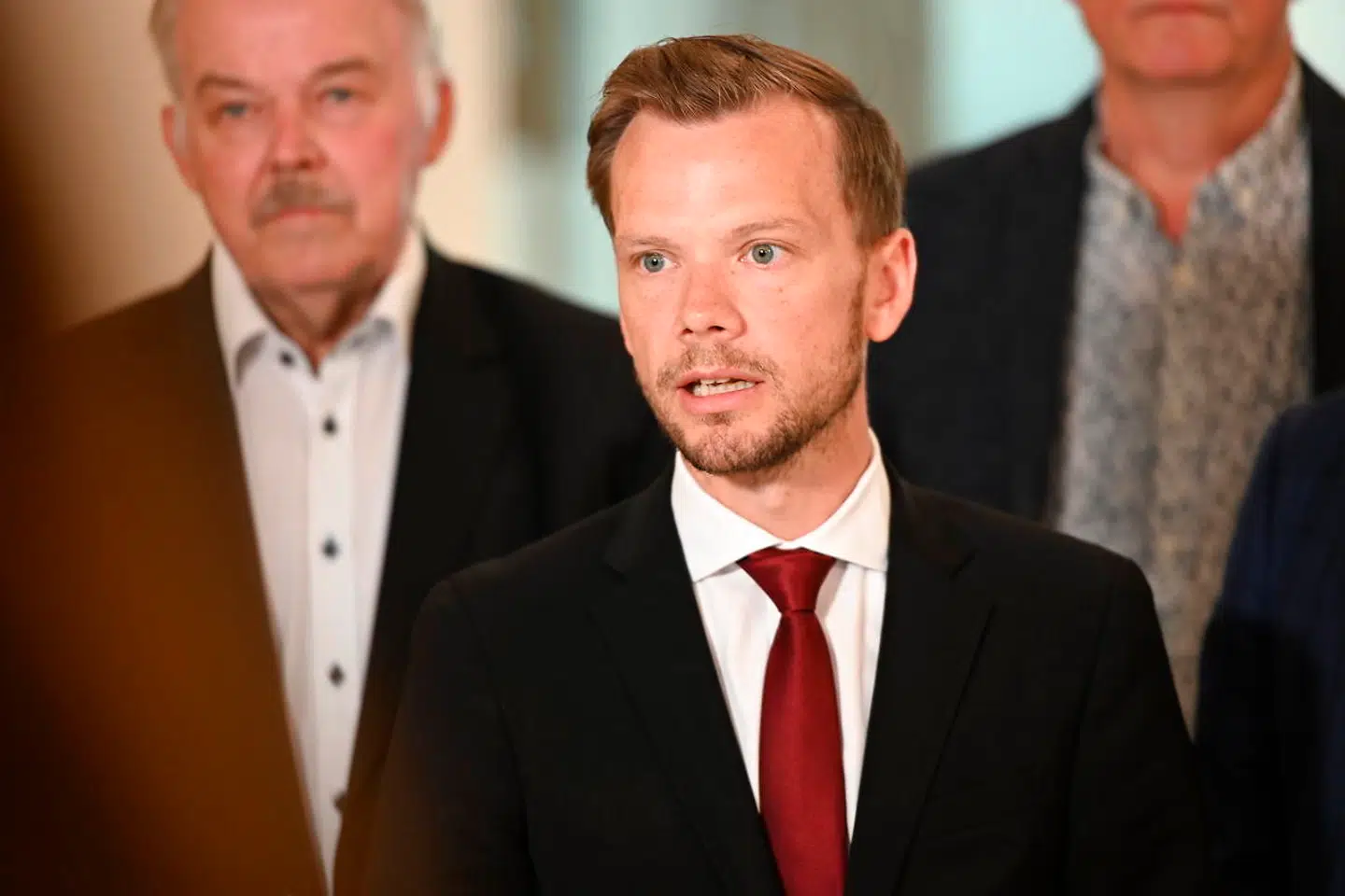 Flertal i Folketinget er enige om at afsætte i alt 730 millioner kroner til nye opkvalificerings- og uddannelsesinitiativer, meddeler Beskæftigelsesministeriet.