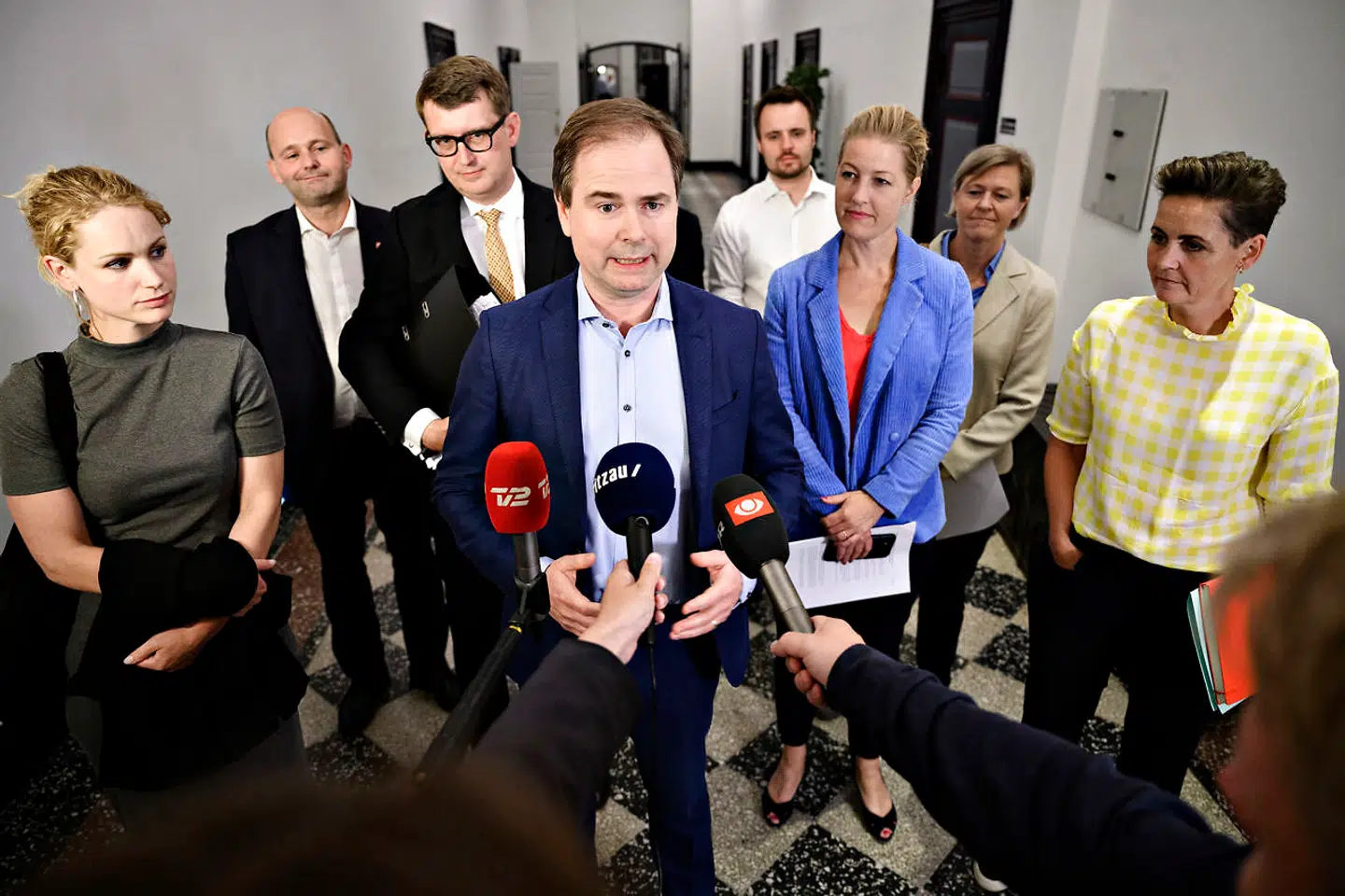 Et bredt flertal præsenterede i nat en økonomisk sommerpakke i Finansministeriet. Men noget var ikke helt, som det har været under coronakrisen.