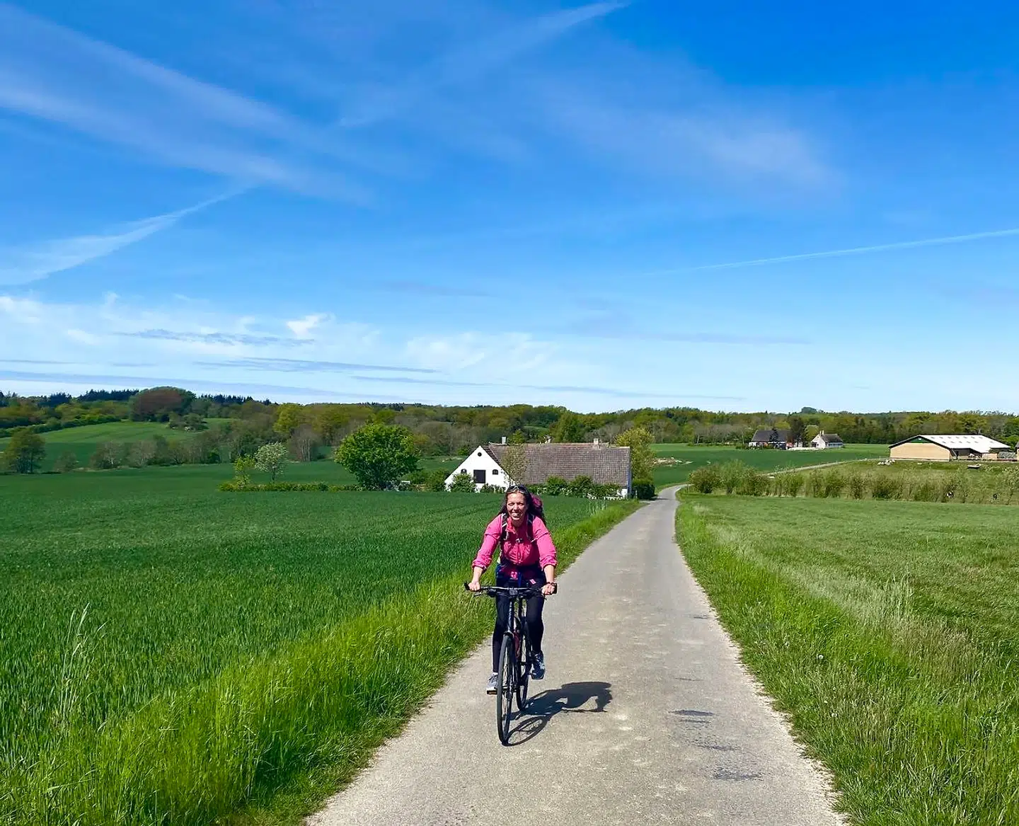 Det er oplagt at køre Bornholm tynd på den tohjulede.