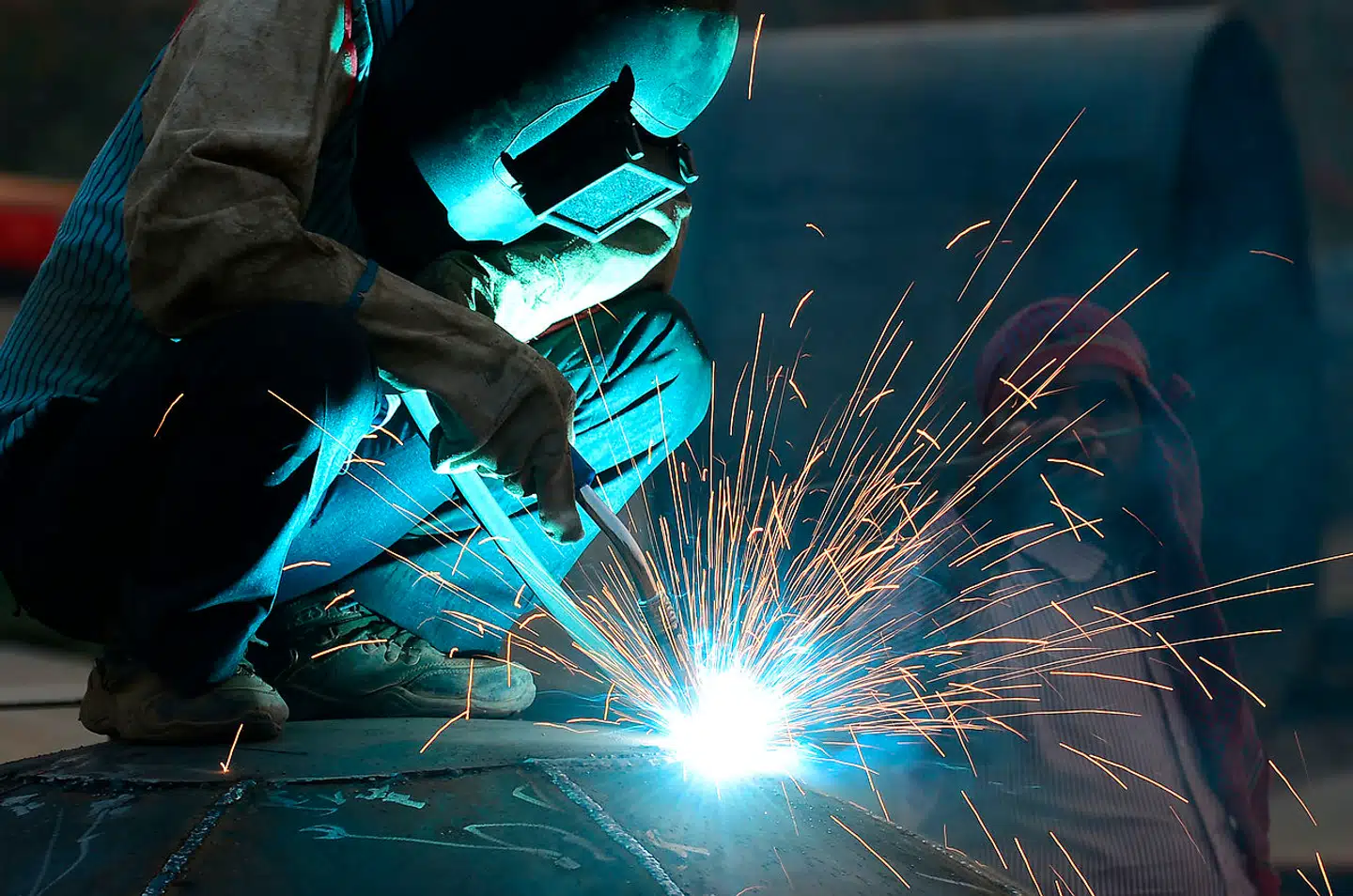 Hvis Danmark stadig skal holde gang i økonomien og dermed have råd til øget velfærd trods den gigantiske regning fra coronakrisen, skal vi sikre en høj beskæftigelse og en øget arbejdsstyrke.