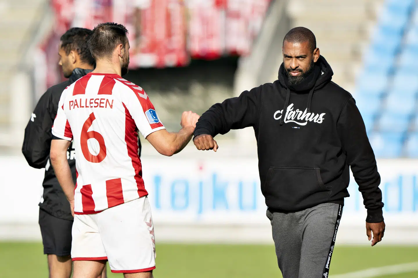 Medaljehungrende fodboldfans i Aarhus og omegn kan godt begynde at glæde sig. AGF er nu favorit til at snuppe bronzen, medgiver cheftræner David Nielsen efter sejren over AaB. Henning Bagger/Ritzau Scanpix