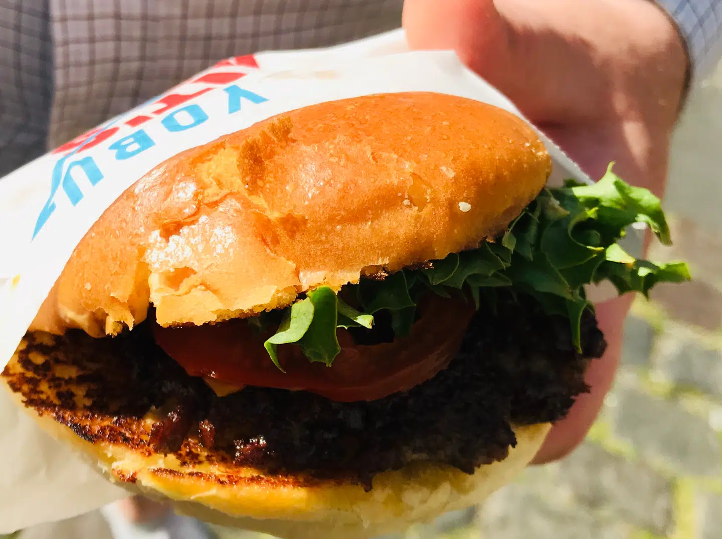 »Yoburger« – nem at spise, elegant, frisk, dog en anelse anonym.