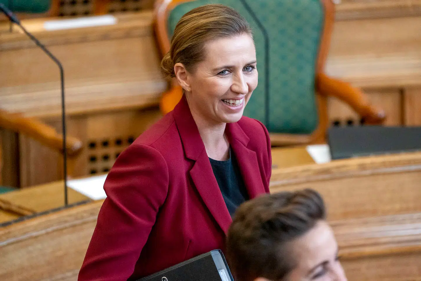 Statsminister Mette Frederiksen har grund til at være glad ifølge ny international rapport: Danmark stryger til tops, når det gælder miljøet.