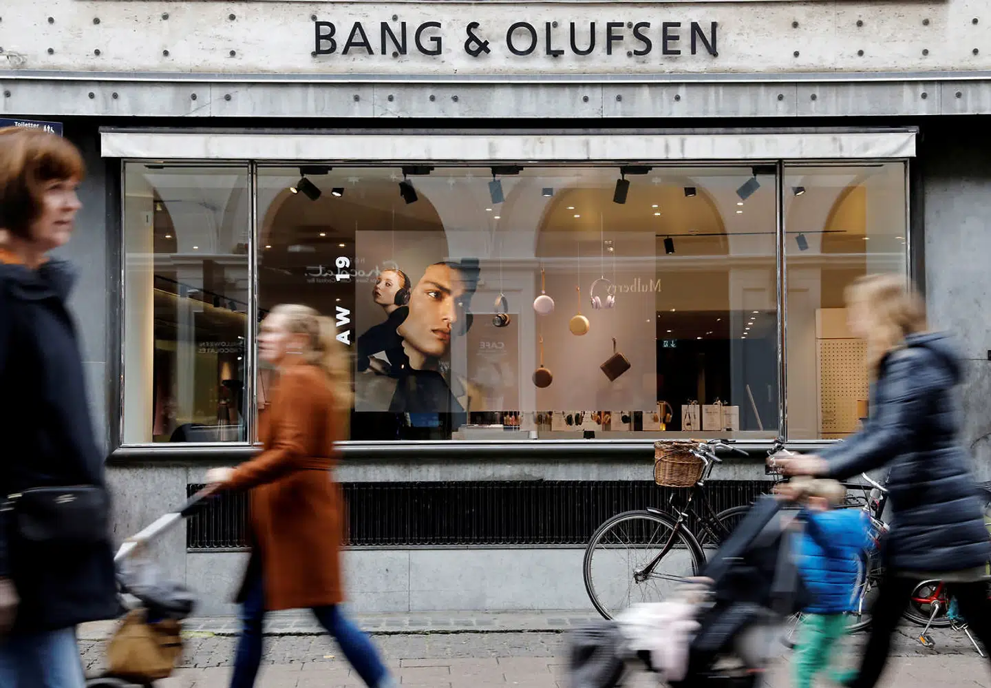 Bang & Olufsens butik på Strøget i København.
