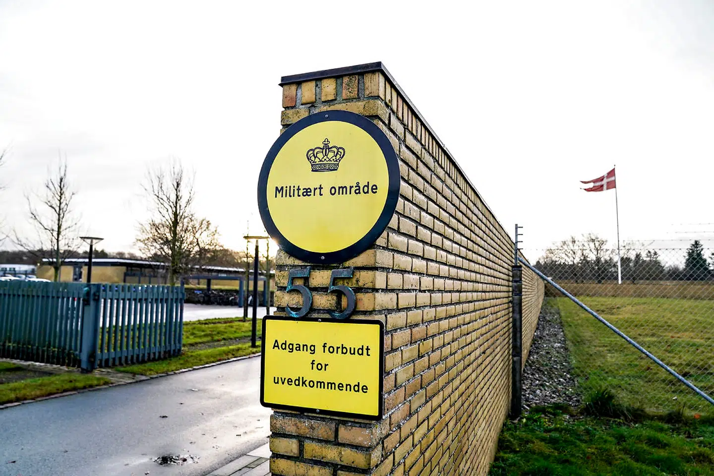 Forsvarets Ejendomsstyrelse på Hjørring Kaserne er ramt af en bestikkelsesskandale.