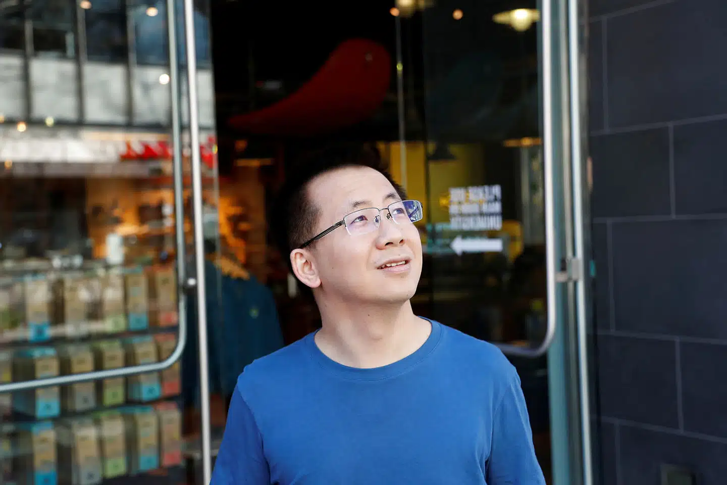 Zhang Yiming, der er stifter af og topchef for kinesiske ByteDance, har store globale ambitioner med apps som videotjenesten TikTok, der er verdens mest downloadede globalt. Han afviser, at det kinesiske styre på nogen måde har eller kan få indflydelse på TikToks indhold og brugere.