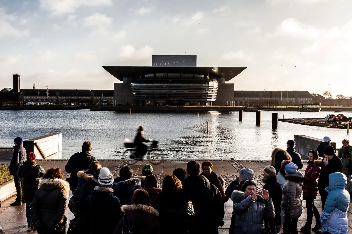Operaens tag bliver omdannet til en scene, når der 12. juni er 24-timers festival.