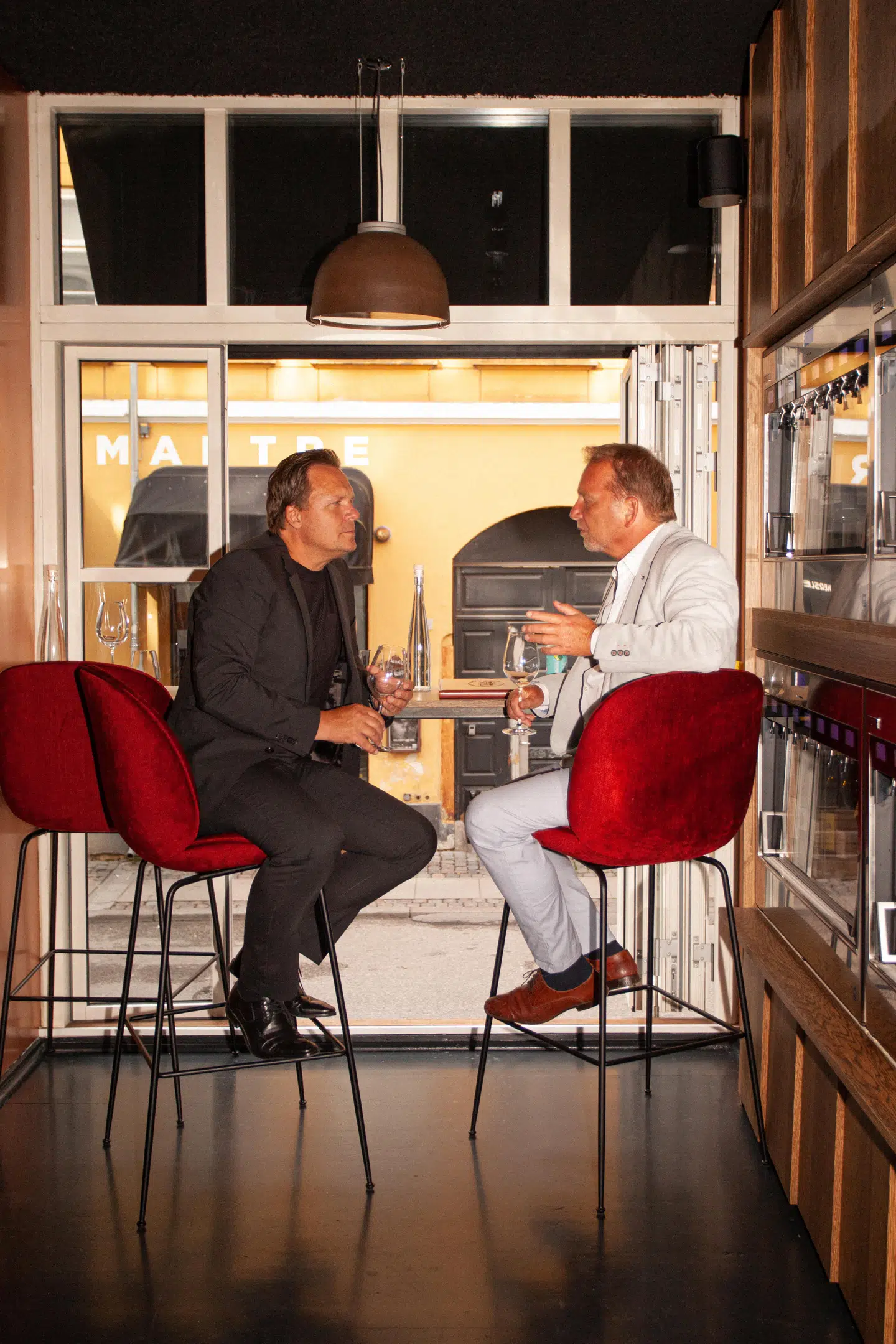 På Taps Winebar får man udleveret et lile kreditkort, som man bruger i maskinen, når man skal have vinen ud.