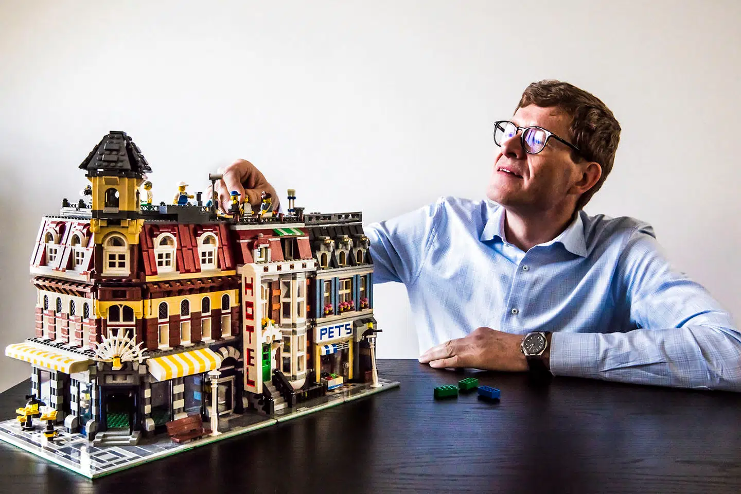 »Det er superinteressant, hvordan vi kan se i nogle af vores tal, at interessen for at bygge mere Lego er stigende. Familier bygger mere sammen,« siger Legos topchef, Niels B. Christiansen, her fotograferet i februar 2018.