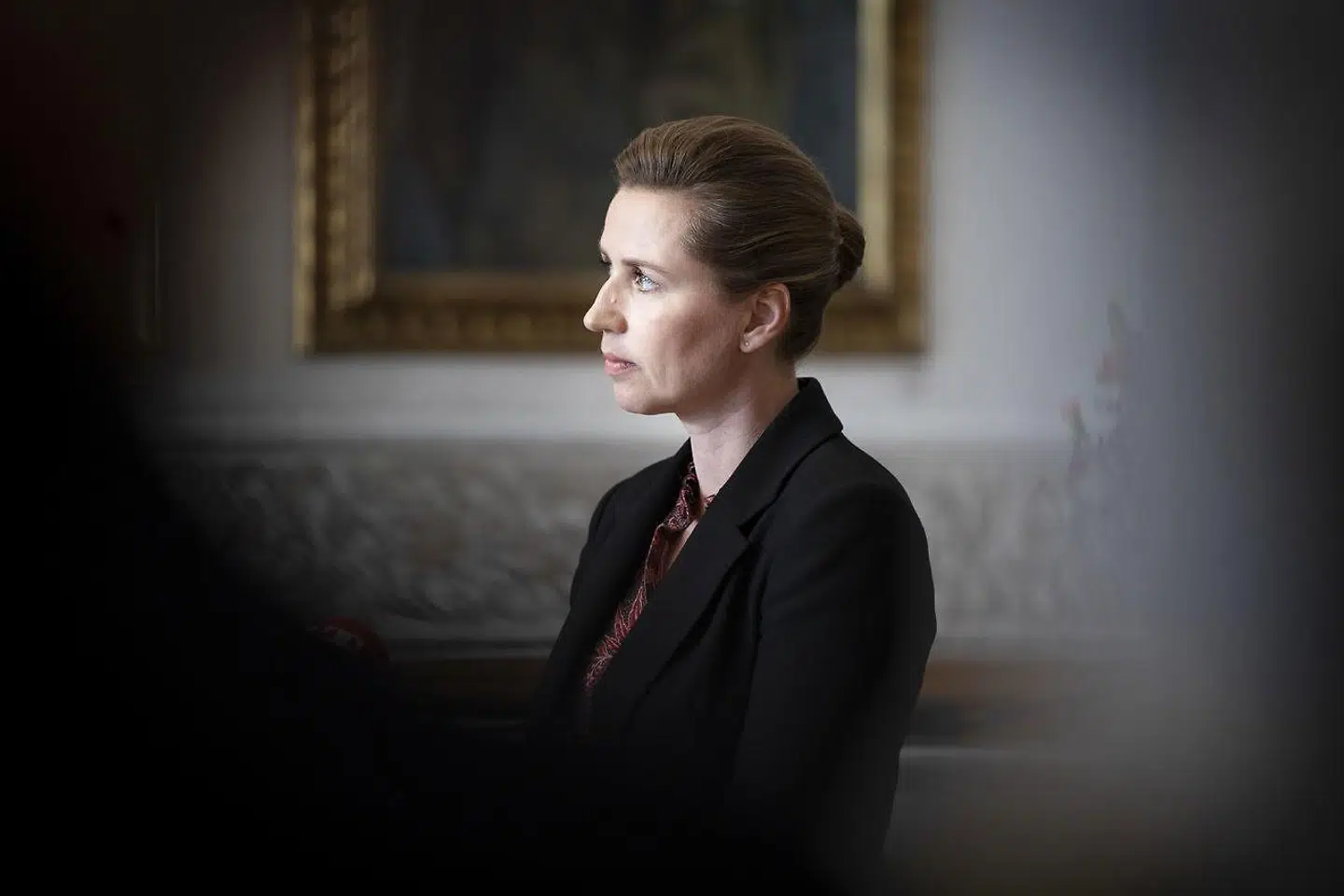 »Ingen generation kommer igennem krisen uden omkostninger, men vi må se i øjnene, at den unge generation på lang sigt kommer til at stå med den største regning. Af denne grund er det yderst provokerende at se sig reduceret til en generation, der udelukkende bekymrer sig om de næste par måneders festligheder,« skriver Heidi Elung Henningsen.