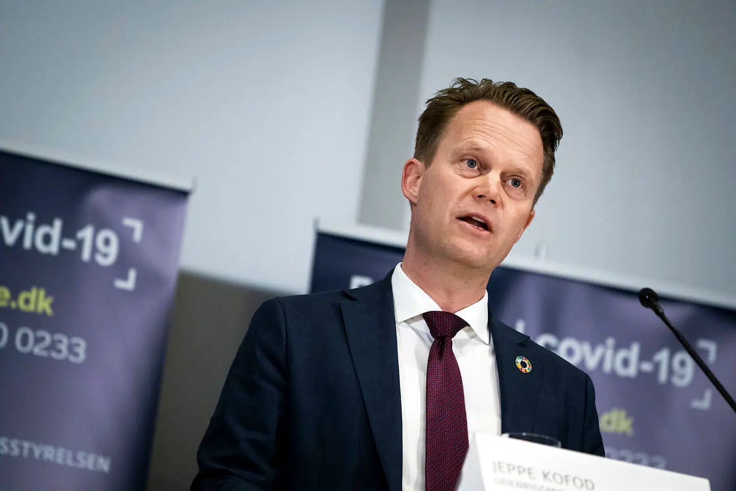 Danmark har sammen med Østrig, Sverige og Holland stået på mål for sydeuropæiske tæsk de seneste dage, efter at de fire EU-lande har afvist at give gratis tilskud til de medlemslande, der er værst ramt af coronakrisen.