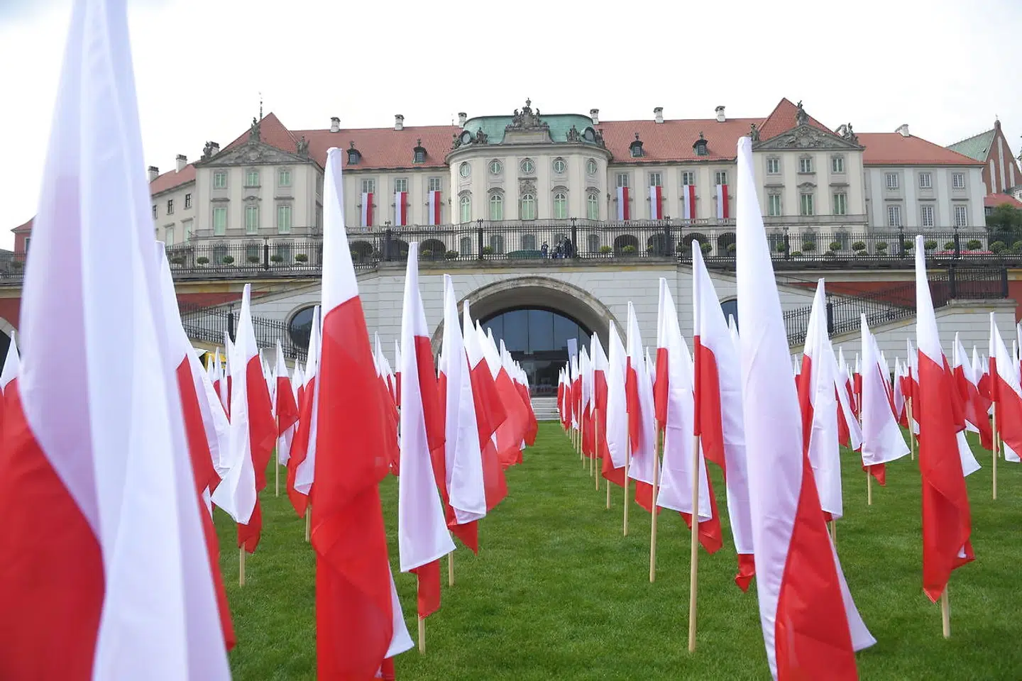 Den polske regering har haft mulighed for at stå på mål for og besvare spørgsmål fra EU om de reformer i retsvæsenet, som den har indført de seneste år. Men regeringen har ikke svaret. (Arkivfoto)