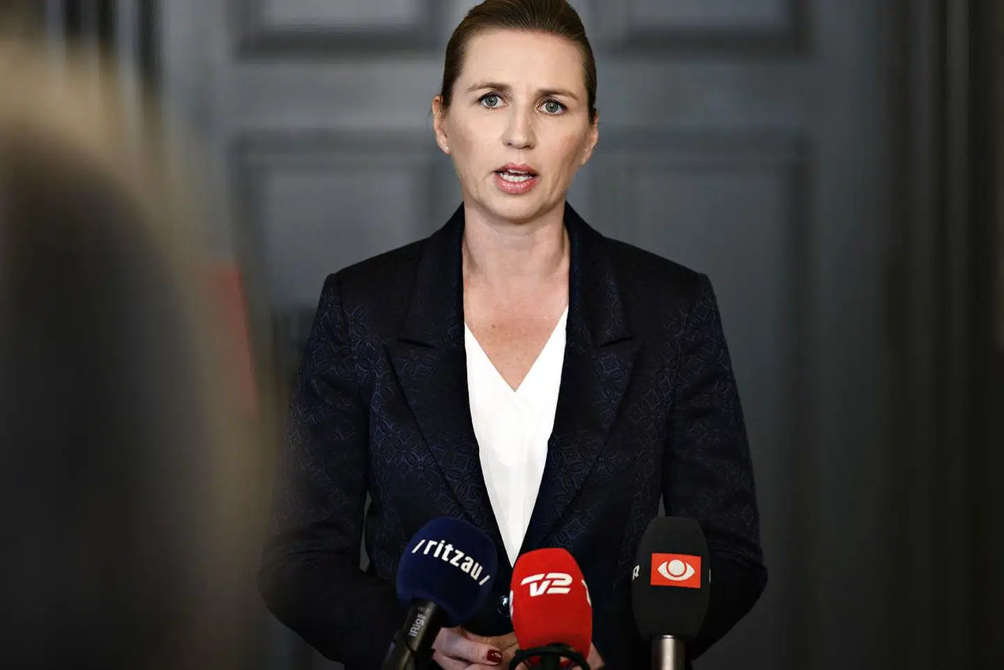 »Pressens skift fra at give medvind til at optræde kritisk har langt fra været en entydig succes,« skriver Dennis Kristensen.