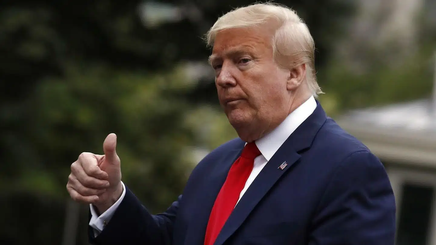 Forskning, som modsiger præsident Donald Trumps strategi mod coronavirussen i USA, er ifølge præsidenten »et politisk bestillingsarbejde«.