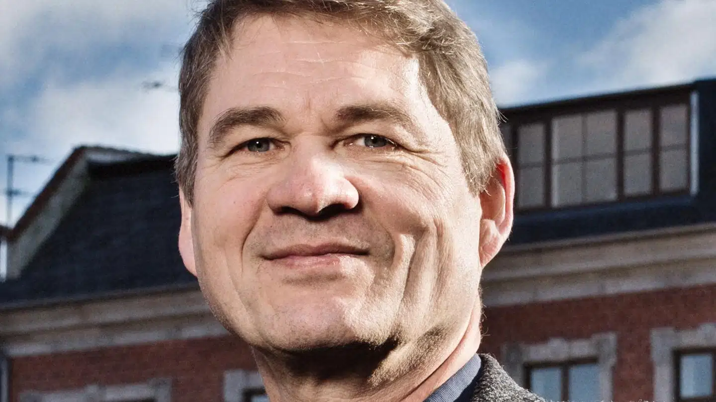 »Spørgsmålet er faktisk om man overhovedet vil have museet Den Gamle By, for det er faktisk der vi står nu,« siger Thomas Bloch Ravn, her fotograferet i en af de nye gader i Den Gamle By.