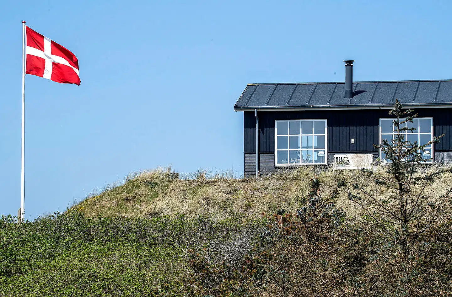 Sommerhussalget gik helt amok i april, som blev den mest sælgende måned de seneste ti år, viser nye handelstal fra Boligsiden.