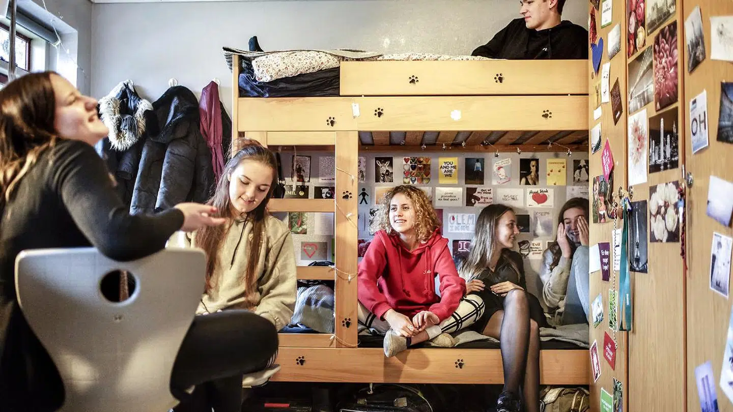 Efterskoler åbner mandag med en række retningslinjer.