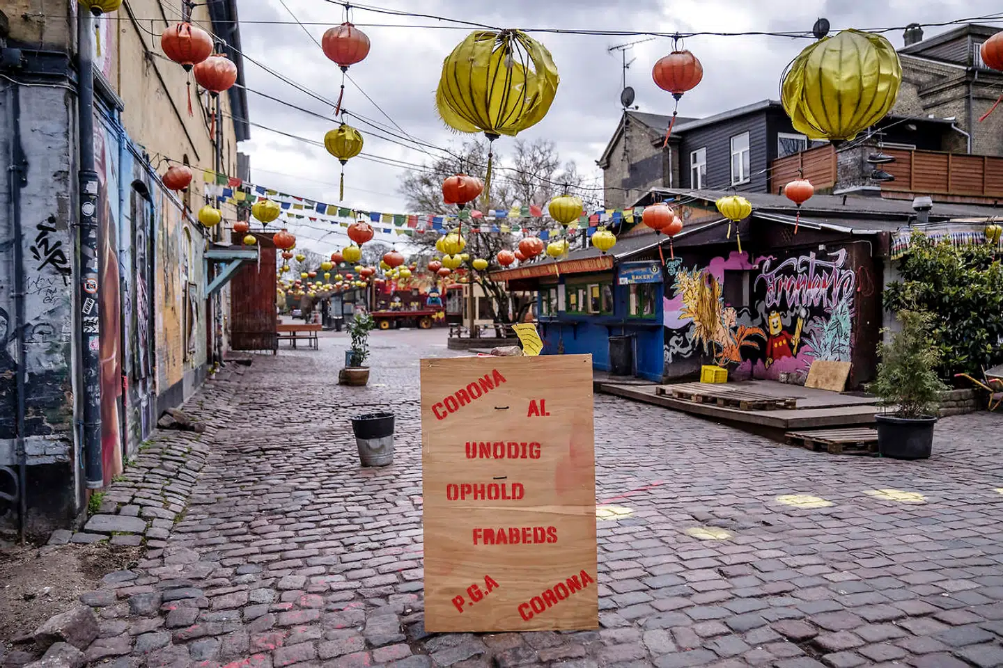 Christiania, inklusiv Pusher Street, har lukket ned som følge af coronakrisen.
