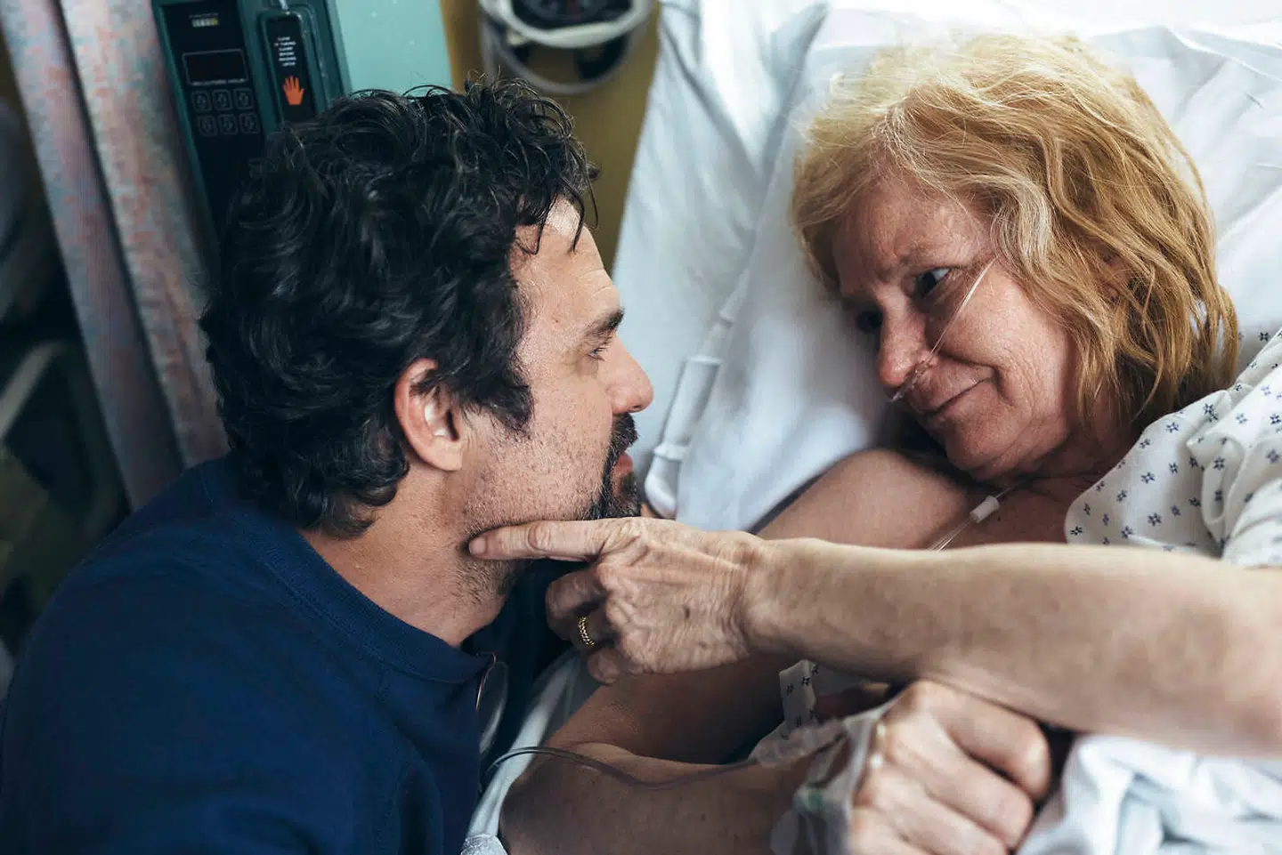 59-årige Melissa Leo spiller kræftsyg mor over for 52-årige Mark Ruffalo, der har rollen som begge børn. Begge gør det så fremragende, at man faktisk glemmer, at det kun er på film, at piger bliver mødre som 7-årige.