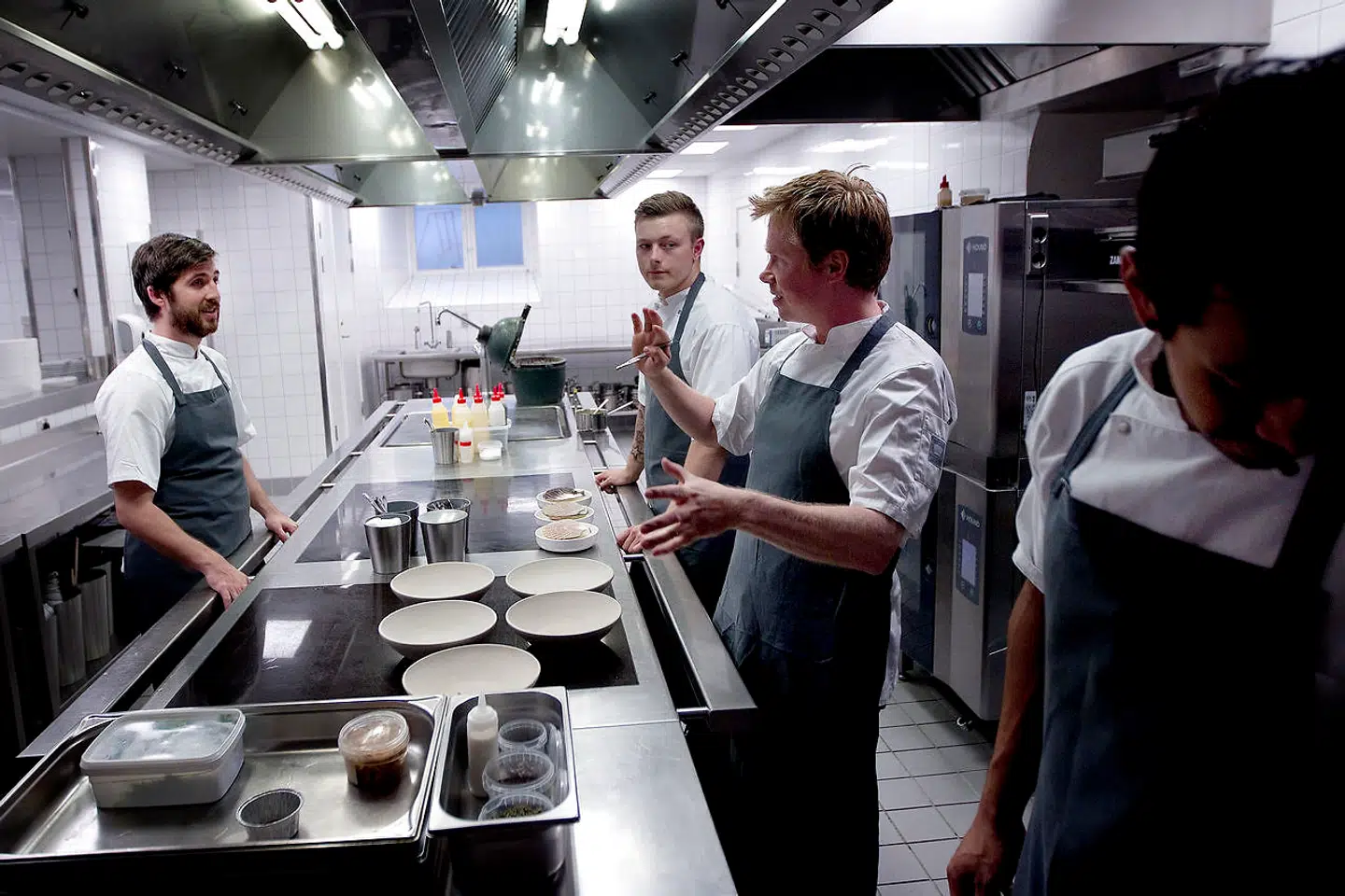 Restaurant AOC ser frem til igen at få gæster. Til venstre souschef Jacob Bär Mogensen.